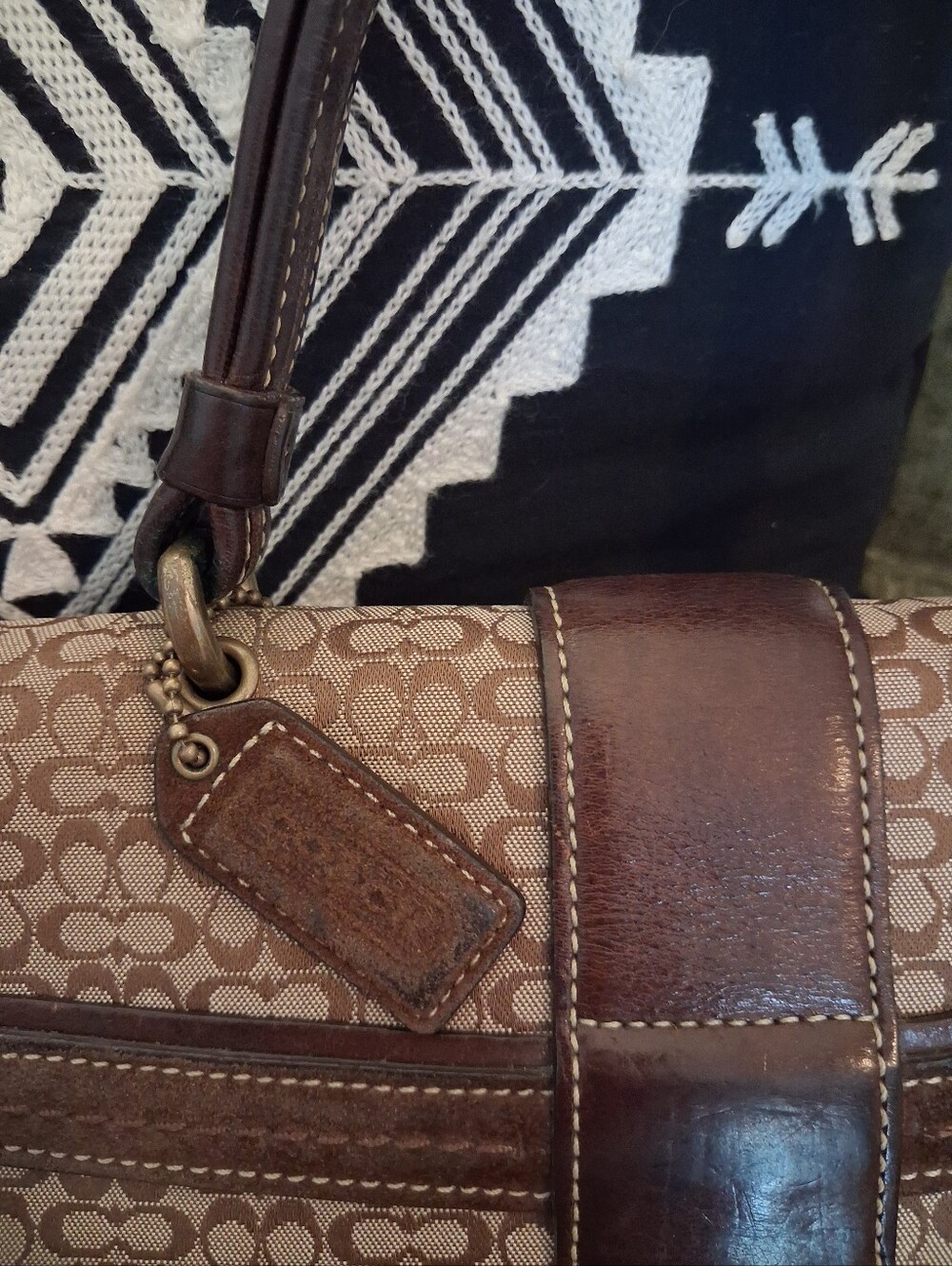 Coach Vintage Y2K Soho Signature Handbag - Picture 13 of 16
